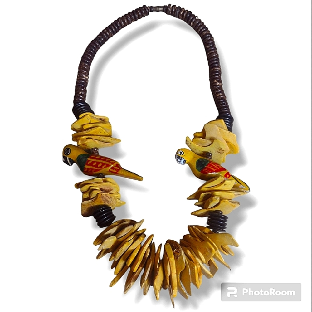 Vintage Women's Handmade Brown Beaded & Yellow Wood Chipped Parrot Necklace